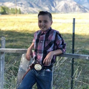 Meet your Posher, Logan